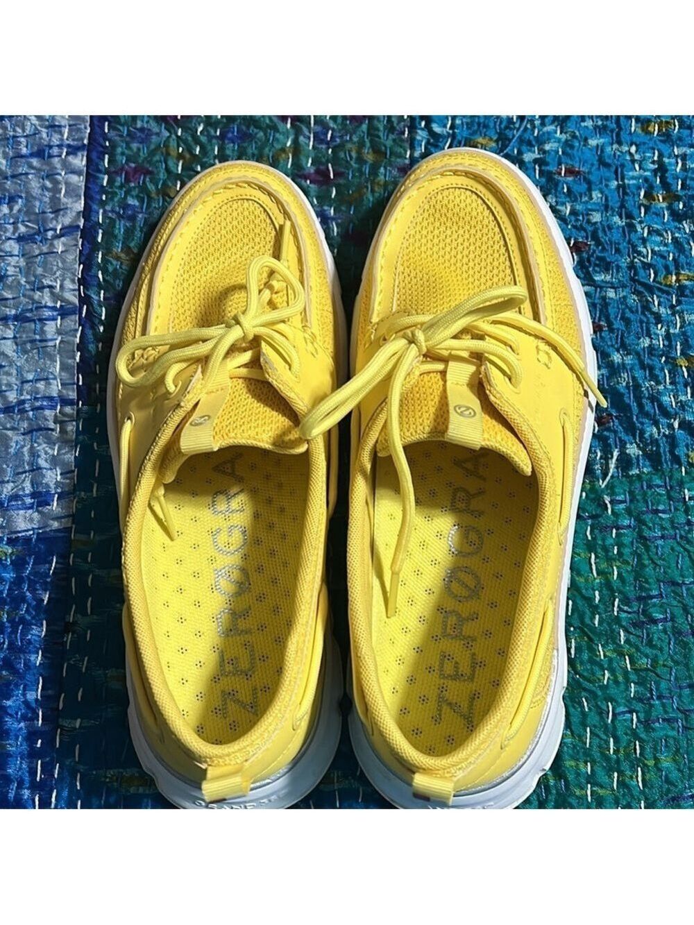 COLE HAAN ZEROGRAND yellow Regatta boat shoes. 9.5B. - Picture 2 of 9